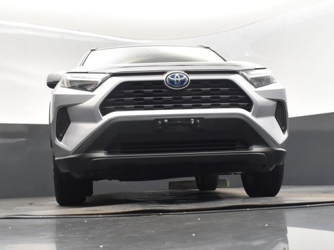 Used 2023 Toyota RAV4 XLE image 45