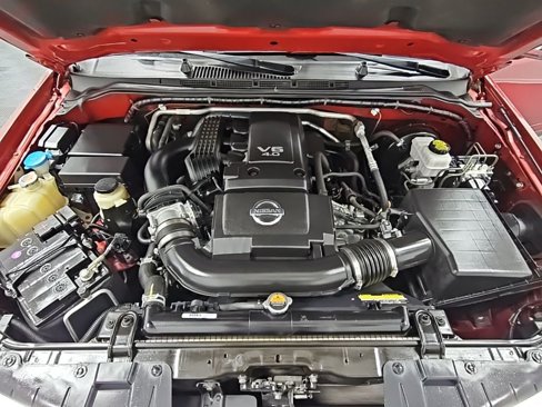 Used 2019 Nissan Frontier SL image 38