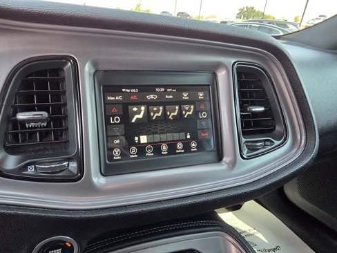 Used 2023 Dodge Challenger SXT image 21