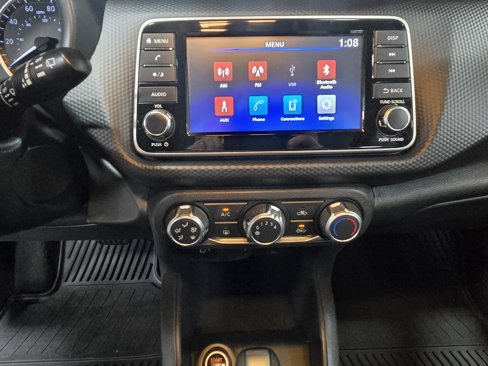 Used 2023 Nissan Kicks S image 13