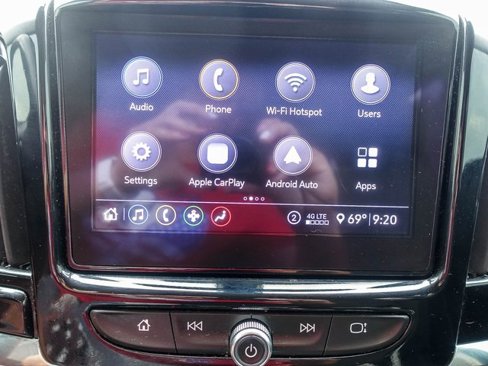 Used 2020 Chevrolet Traverse LT image 14