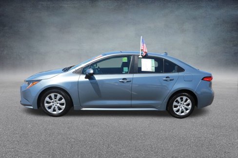Used 2023 Toyota Corolla LE image 7