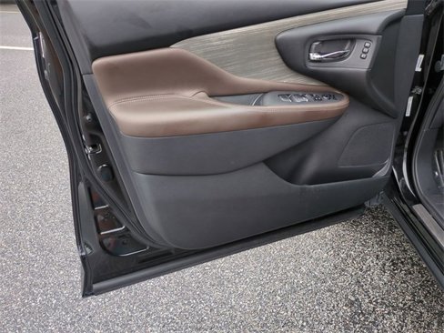 Certified 2018 Nissan Murano Platinum image 12