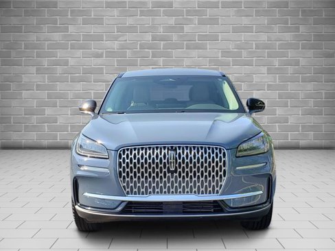 Used 2023 Lincoln Corsair AWD w/ Equipment Group 101A image 2