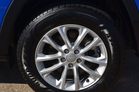 Used 2022 Jeep Cherokee Latitude Lux image 11