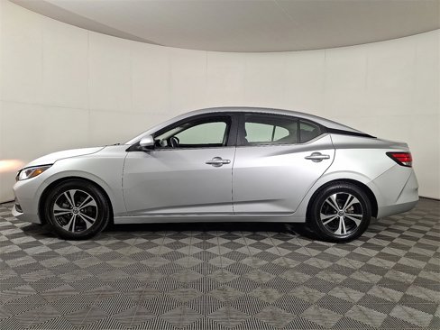 Used 2021 Nissan Sentra SV image 7
