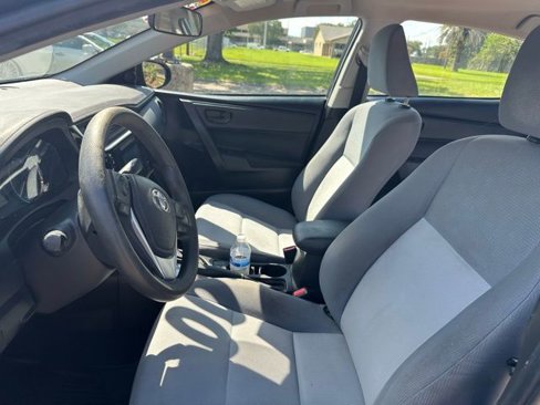 Used 2017 Toyota Corolla L image 11
