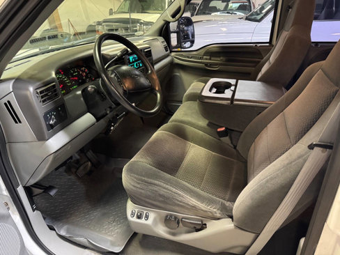 Used 2002 Ford F350 XLT image 10