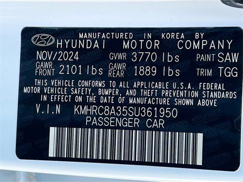 New 2025 Hyundai Venue SEL image 30