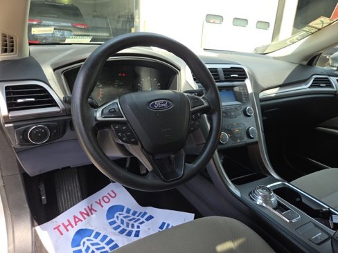 Used 2020 Ford Fusion S image 11