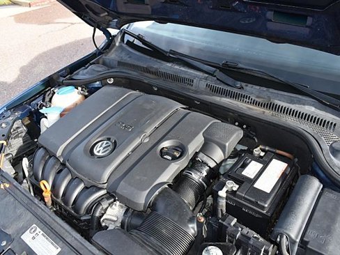 Used 2013 Volkswagen Jetta SE image 9