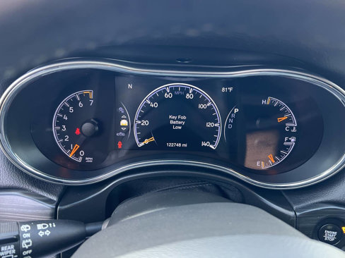 Used 2019 Jeep Grand Cherokee Limited image 32
