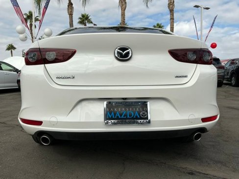 Used 2019 MAZDA MAZDA3 Sedan image 9