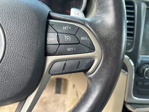 Used 2015 Jeep Grand Cherokee Overland image 20