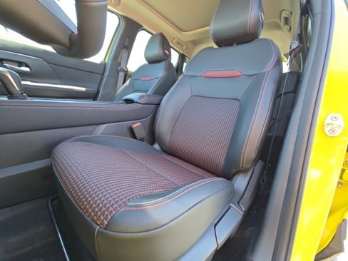 New 2025 Nissan Kicks SR w/ SR Premium Package image 22