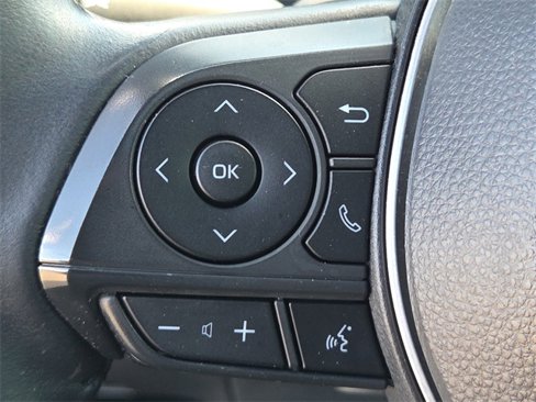 Used 2020 Toyota Corolla SE image 23