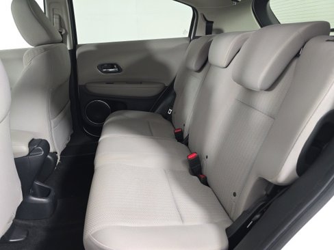 Used 2016 Honda HR-V EX image 43