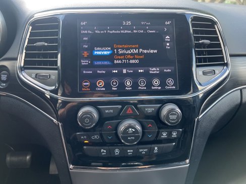 Used 2020 Jeep Grand Cherokee Limited image 20