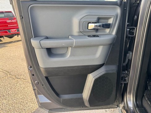Used 2020 RAM 1500 Classic Warlock w/ Electronics Group image 15