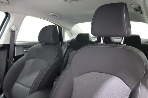Used 2023 Kia Forte LXS w/ LXS Technology Package image 5