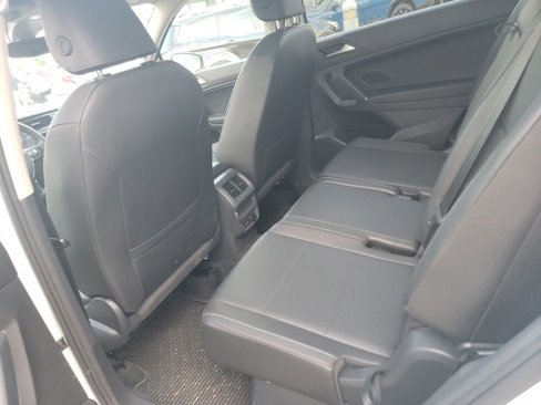 Used 2020 Volkswagen Tiguan SEL image 8