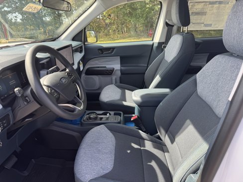 New 2025 Ford Maverick XLT image 12