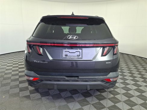 Used 2022 Hyundai Tucson Limited w/ Winter Package image 9