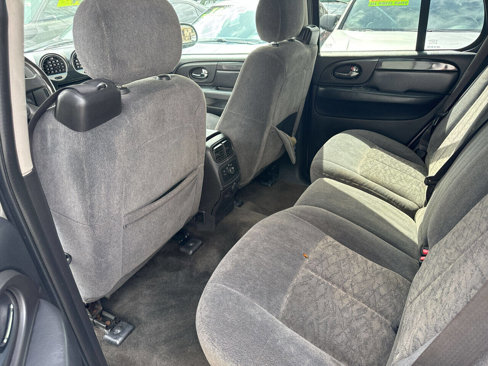 Used 2006 GMC Envoy SLE w/ Sle Preferred Equipment Group image 7