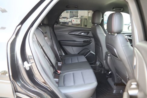 Used 2022 Chevrolet TrailBlazer RS image 11