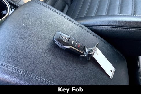 Used 2015 Ford Edge SEL w/ Equipment Group 201A image 12