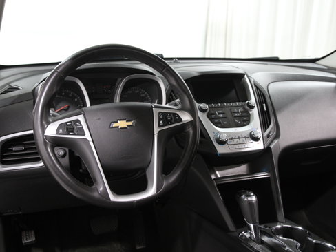 Used 2017 Chevrolet Equinox LT w/ Convenience Package image 6