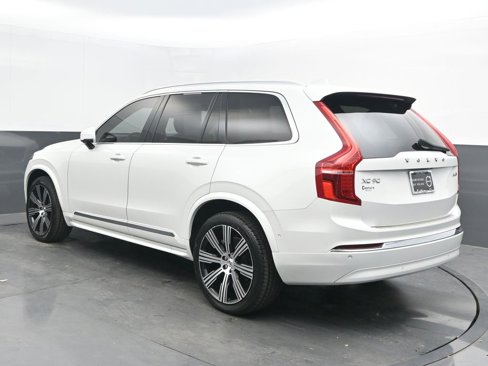 Certified 2024 Volvo XC90 B6 Ultimate w/ Protection Package Premier image 5