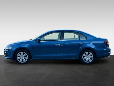 Used 2017 Volkswagen Jetta S image 4