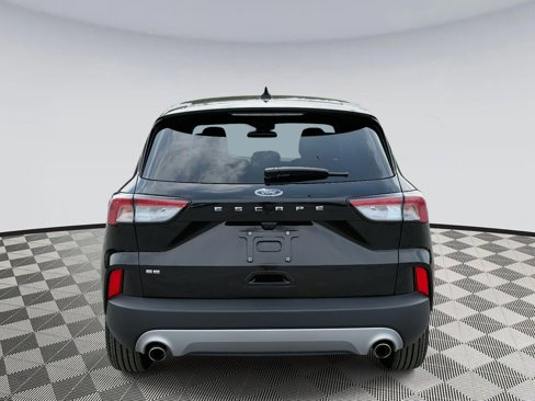 Used 2022 Ford Escape SE w/ Convenience Package image 3