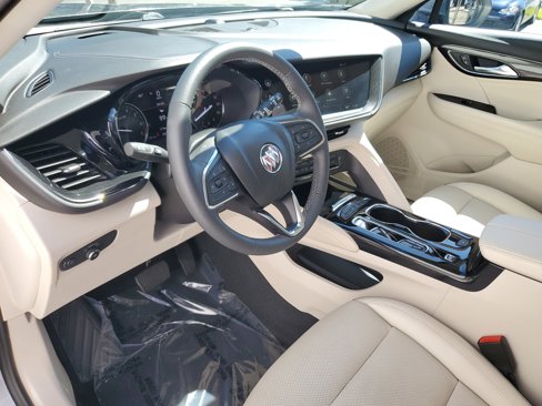 Used 2022 Buick Envision Essence w/ Safety Package image 21