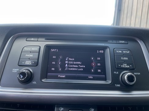 Used 2017 Kia Optima LX image 35