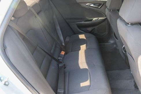 Used 2022 Chevrolet Malibu LT image 17