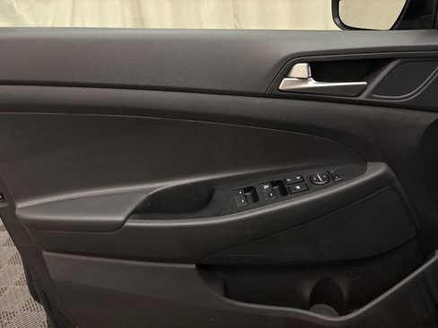 Used 2020 Hyundai Tucson SE image 10