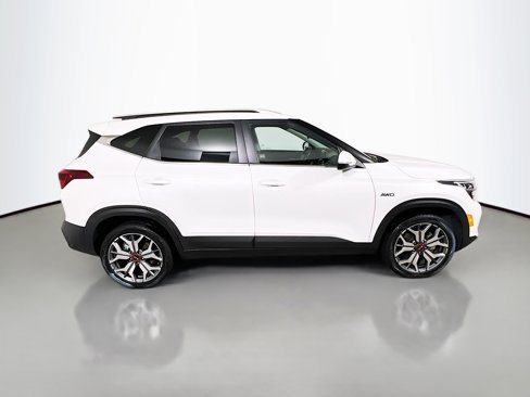 Used 2021 Kia Seltos S image 3