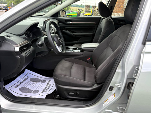 Used 2023 Nissan Altima 2.5 SV image 8