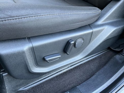 Used 2019 Ford F150 XLT w/ Equipment Group 302A Luxury image 18