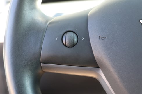 Used 2019 Tesla Model 3 Long Range image 18