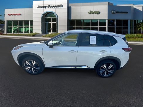 Used 2023 Nissan Rogue SL w/ SL Premium Package image 4
