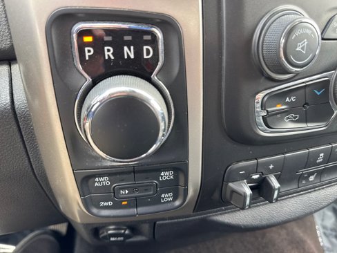 Used 2014 RAM 1500 Big Horn image 26
