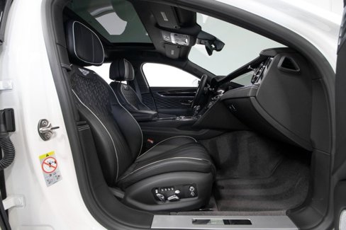 Used 2021 Bentley Flying Spur V8 image 52