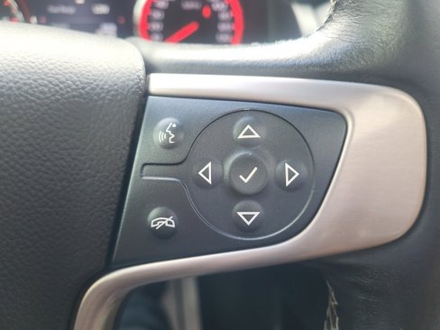 Used 2016 GMC Yukon Denali w/ Open Road Package image 28