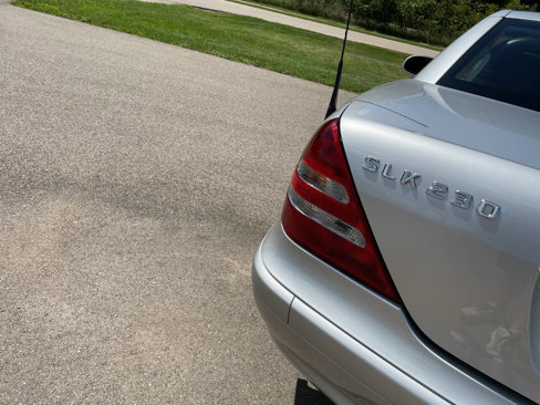 Used 2003 Mercedes-Benz SLK 230 image 39