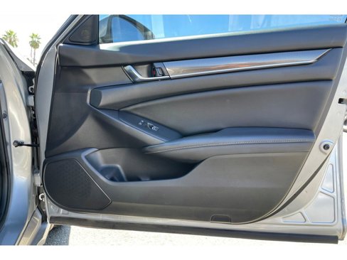 Used 2019 Honda Accord Sport image 18