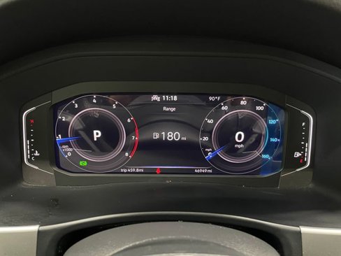 Used 2022 Volkswagen Atlas SE image 2