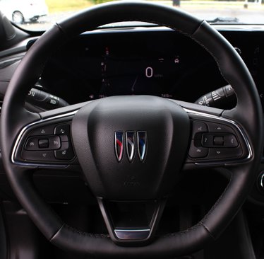 Used 2024 Buick Envista Preferred w/ Convenience I Package image 23